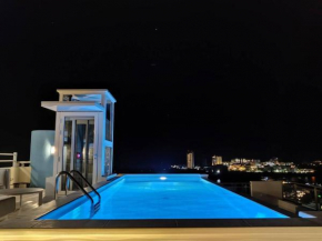 Serenity Penthouse - The Pinnacle of Luxury